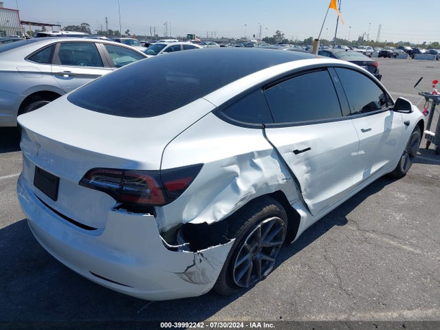 2023 TESLA MODEL 3 5YJ3E1EA0PF477481 Photo 3