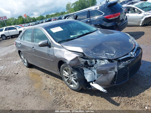 39992259 :رقم المزاد ، 4T1BF1FKXGU124457 vin ، 2016 Toyota Camry Se مزاد بيع