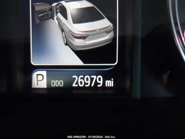 39992259 :رقم المزاد ، 4T1BF1FKXGU124457 vin ، 2016 Toyota Camry Se مزاد بيع