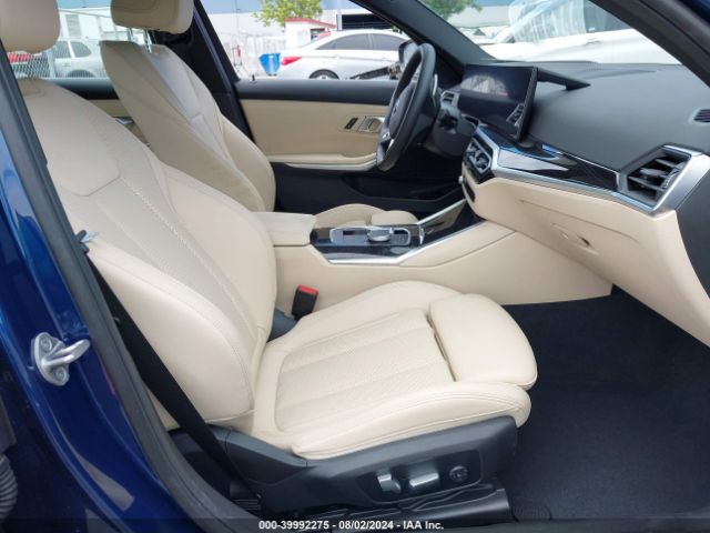 3MW69FF09R8D88162 BMW 3 Series 330i