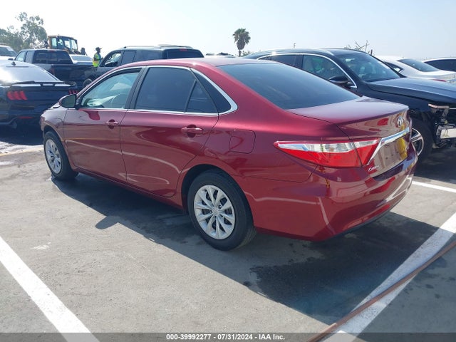 Toyota CAMRY LE 2015 4T1BF1FK9FU880988 Image 3