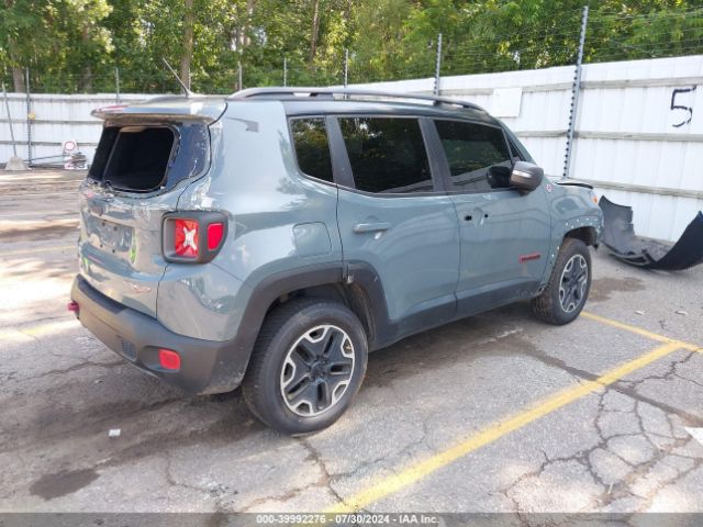 ZACCJBCT6FPB85721 Jeep Renegade Trailhawk