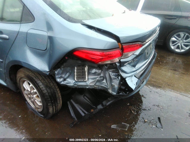JTDEAMDE5N3007449 Toyota Corolla Hybrid Le