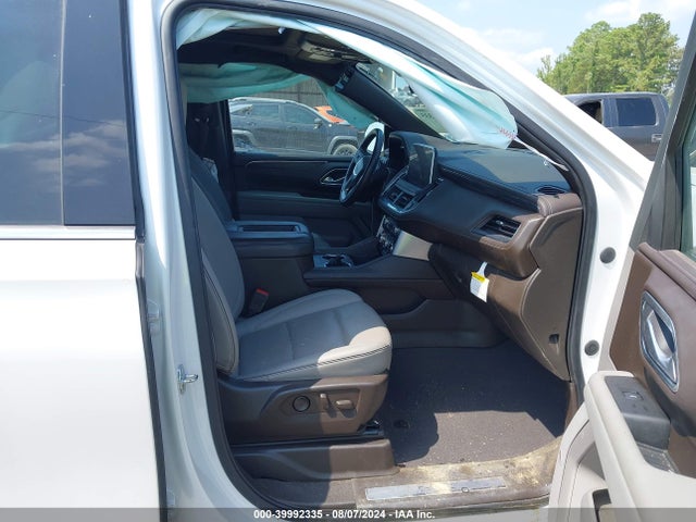 1GKS1GKD8NR272799 GMC Yukon Xl 2wd Slt
