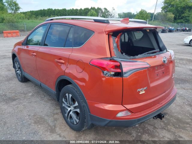 JTMBFREV9GJ102739 Toyota RAV4 LE