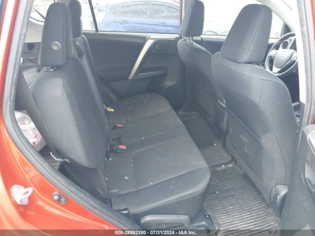 JTMBFREV9GJ102739 Toyota RAV4 LE