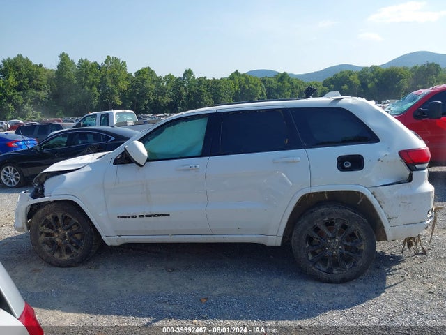 1C4RJFAG4HC955476 Jeep Grand Cherokee Altitude 4x4