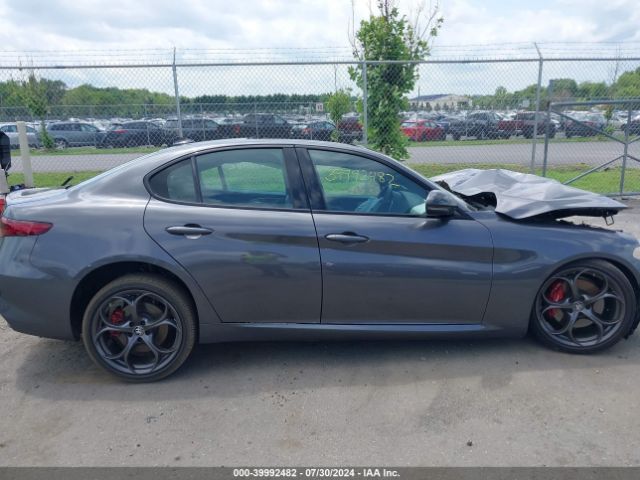ZARFANBN8L7636387 Alfa Romeo Giulia Ti Sport Awd