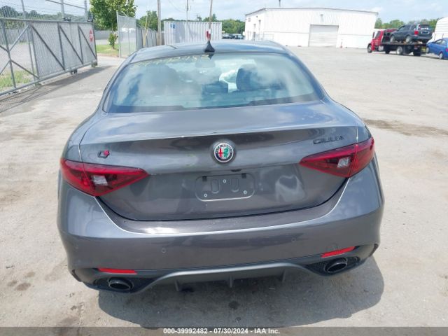 ZARFANBN8L7636387 Alfa Romeo Giulia Ti Sport Awd