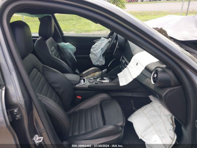 ZARFANBN8L7636387 Alfa Romeo Giulia Ti Sport Awd