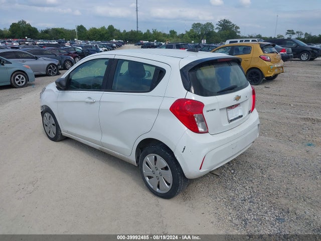 Chevrolet Spark Ls Cvt 2017 KL8CB6SA0HC828827 Image 3