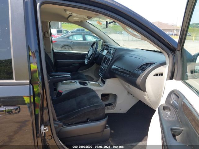 2C4RDGCG5GR161327 Dodge Grand Caravan Sxt