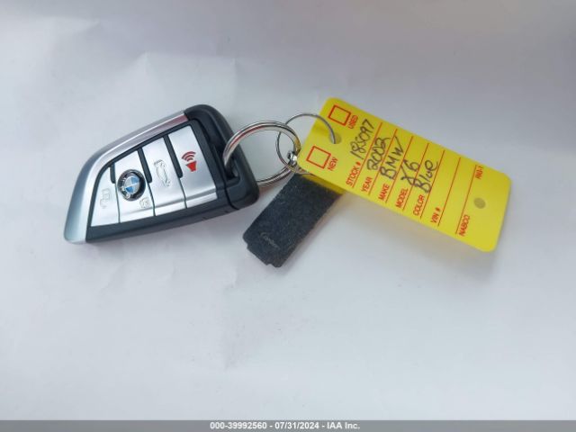 5UXCY8C03N9M57435 BMW X6 M50i