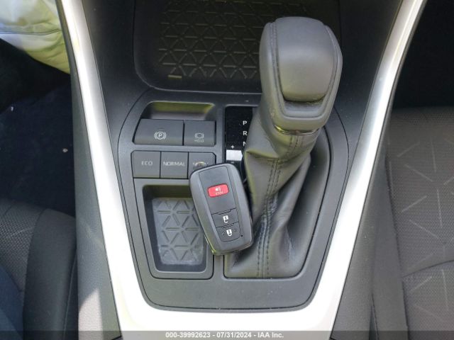 JTMW1RFV3KD508196 Toyota Rav4 Xle