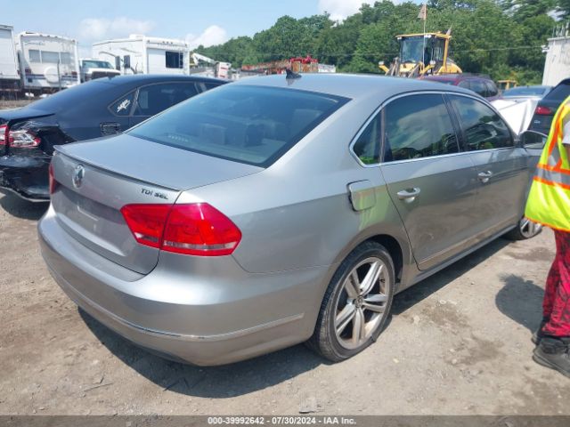 1VWCN7A36EC045771 Volkswagen Passat 2.0l Tdi Sel Premium