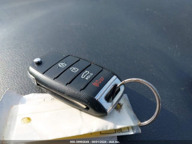 3KPA24AB8KE233284 KIA RIO S