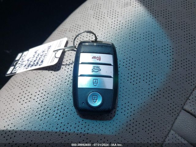 KNAGV4LD8H5010776 KIA Optima Plug-in Hybrid Ex