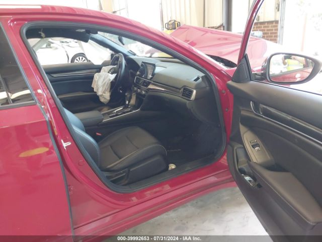 1HGCV1F32NA015740 Honda Accord Sport