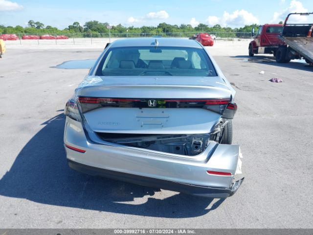 1HGCY1F23PA010399 Honda ACCORD LX