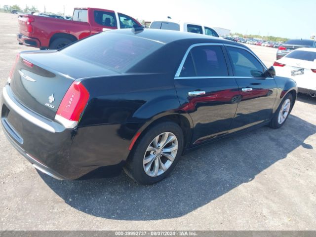 2C3CCAAGXFH772553 Chrysler 300 Limited