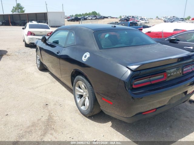 2C3CDZAGXLH214435 Dodge Challenger Sxt