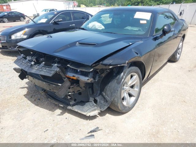 2C3CDZAGXLH214435 Dodge Challenger Sxt