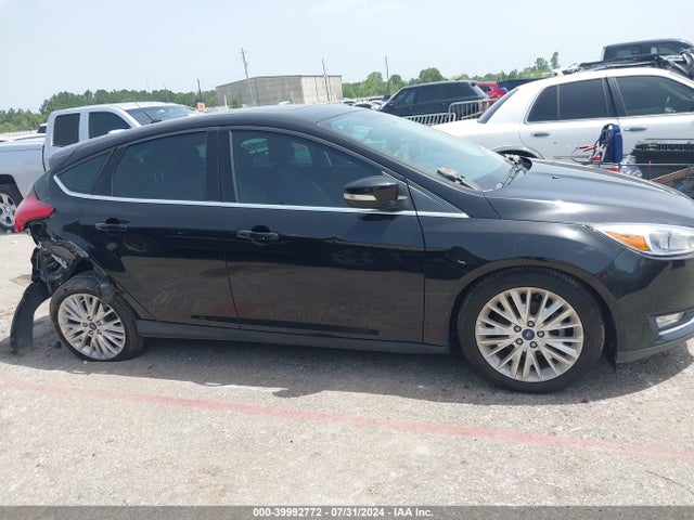 Ford Focus Titanium 2018 1FADP3N20JL232970 Image 13