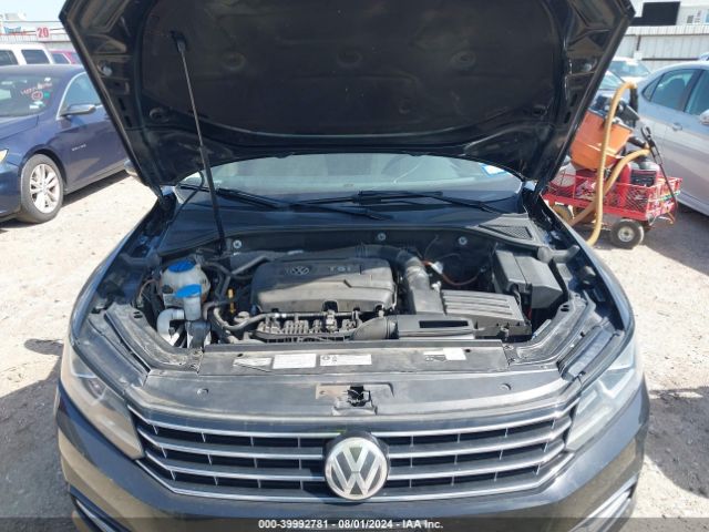 1VWBS7A32GC064812 Volkswagen Passat 1.8t Se
