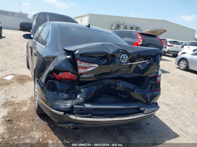 1VWBS7A32GC064812 Volkswagen Passat 1.8t Se