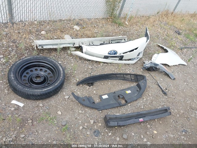 Toyota Prius Three 2017 JTDKARFU1H3035869 Image 12