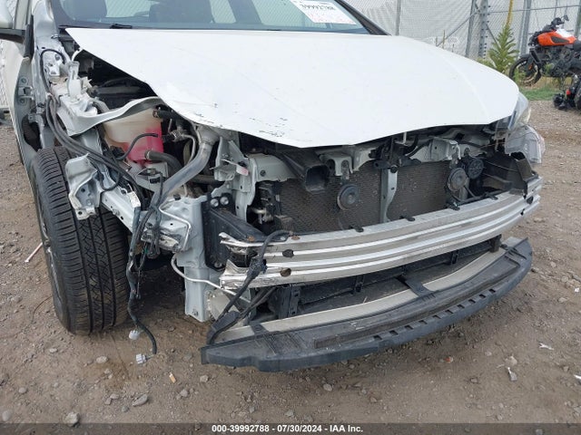 Toyota Prius Three 2017 JTDKARFU1H3035869 Image 20