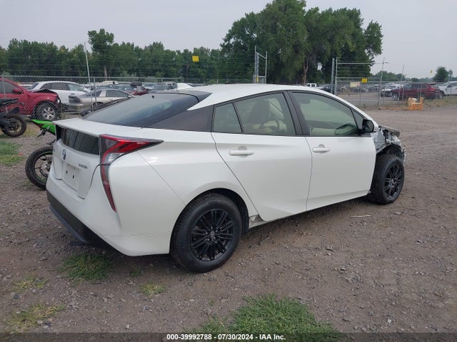 Toyota Prius Three 2017 JTDKARFU1H3035869 Image 4