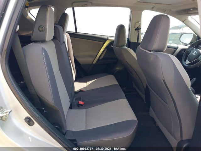 Toyota Rav4 Xle 2014 2T3WFREV7EW111861 Image 8