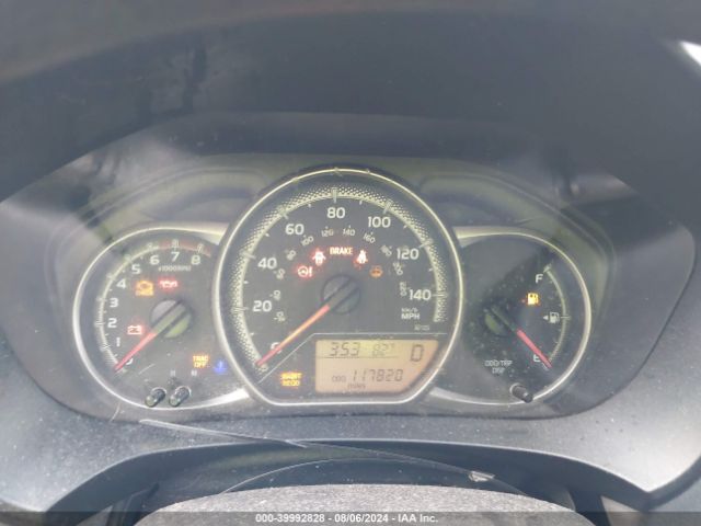 VNKKTUD38HA079099 Toyota YARIS L