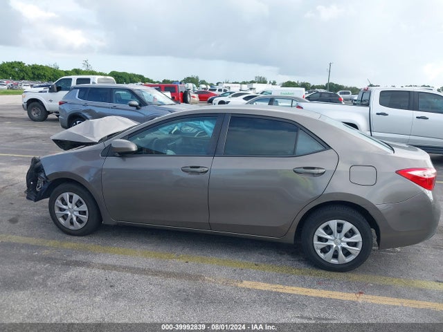 Toyota COROLLA LE 2017 5YFBURHE2HP727594 Image 14