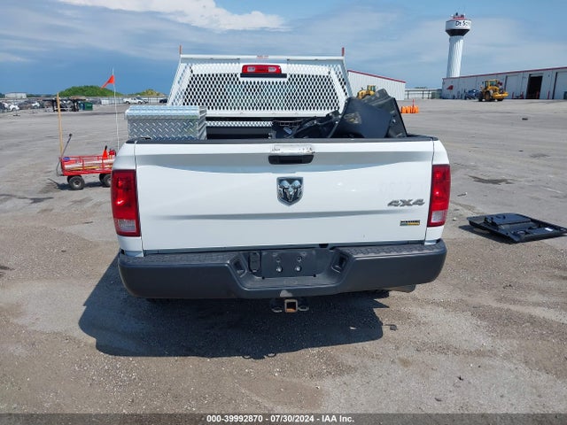 1C6RR7FG1KS735773 RAM 1500 Classic Tradesman Quad Cab 4x4 6'4 Box