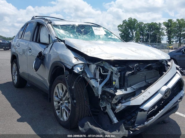 Toyota Rav4 Xle Premium 2024 2T3A1RFV8RC403579 головне зображення