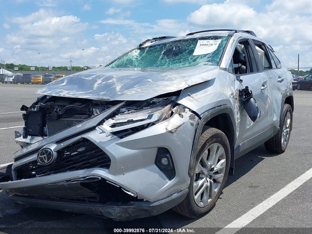 Toyota Rav4 Xle Premium 2024 2T3A1RFV8RC403579 Image 2