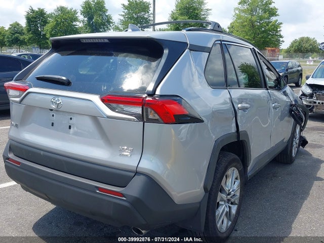 Toyota Rav4 Xle Premium 2024 2T3A1RFV8RC403579 Image 4