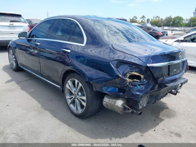 55SWF4JB6JU266365 Mercedes-Benz C 300