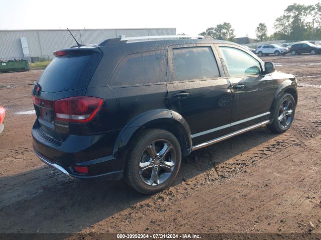 3C4PDCGGXFT511802 Dodge Journey Crossroad