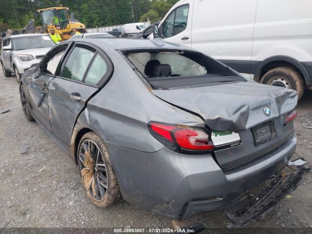 WBA53BH01MWX33946 BMW 530I