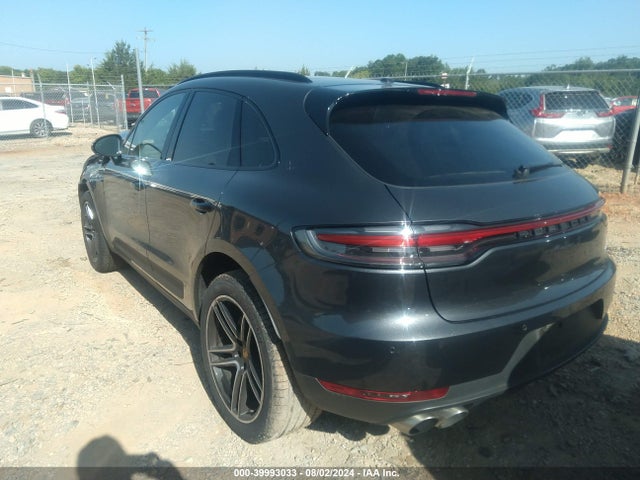 2021 PORSCHE MACAN WP1AB2A58MLB30809 Photo 2