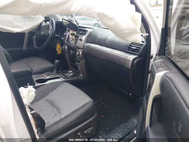 Toyota 4runner Sr5 Premium 2019 JTEBU5JR7K5714636 Image 5