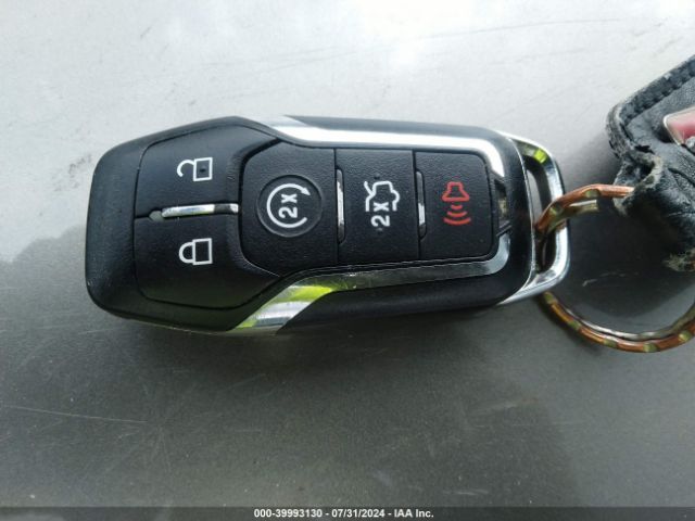 2LMTJ8KR2GBL63932 Lincoln Mkx Select