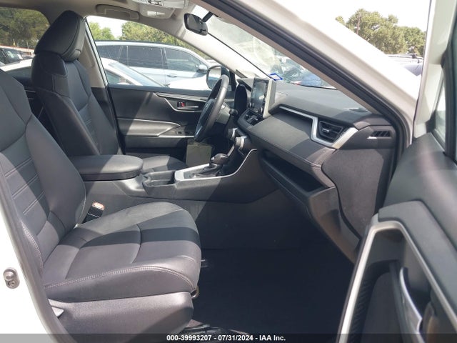 Toyota Rav4 Xle Premium 2019 2T3C1RFVXKC025893 Image 5