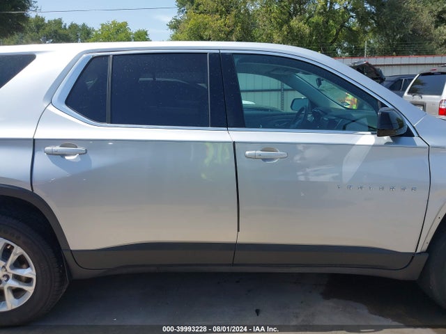Chevrolet Traverse Ls 2018 1GNERFKW7JJ137214 Image 14