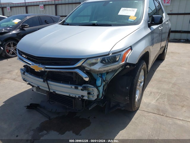 Chevrolet Traverse Ls 2018 1GNERFKW7JJ137214 Image 6