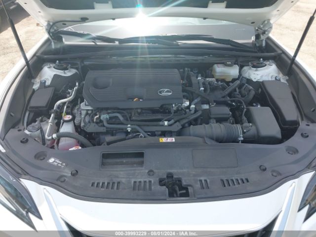 58AFA1C18NU017148 Lexus Es 300h Ultra Luxury