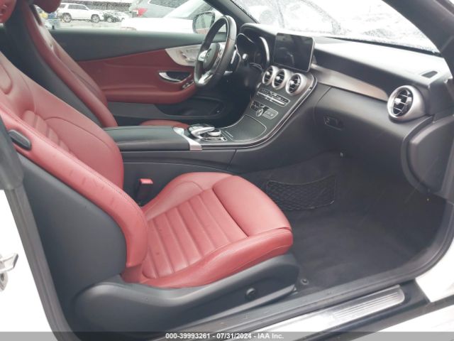 WDDWK8DB1KF816171 Mercedes-Benz C 300
